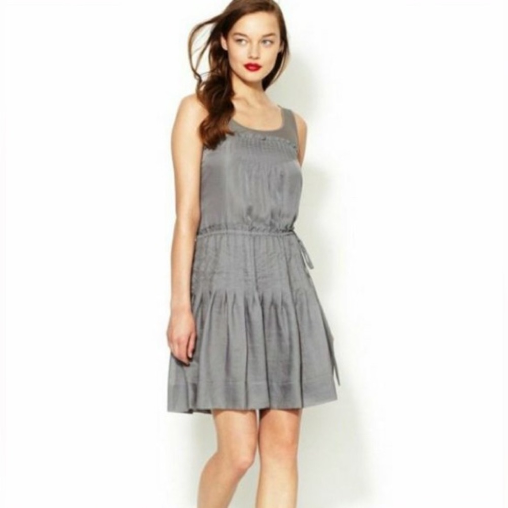 BCBGMAXAZRIA Gray April Sleeveless Pleated Dress With Drawstring At Waist Size 6